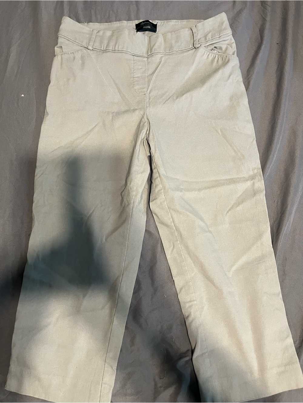 Reitmans Women’s Light Beige Capris
